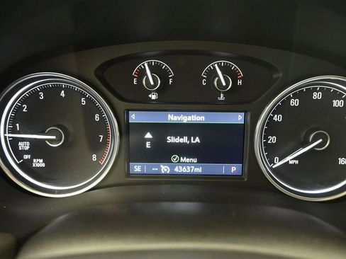 Used 2020 Buick Enclave Essence w/ Sound and Sites Package image 38