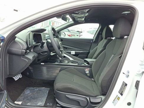 New 2026 Hyundai Elantra Sport FWD image 5