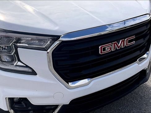 Used 2024 GMC Terrain SLE image 28