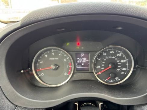 Used 2016 Subaru Crosstrek 2.0i Premium AWD/4WD image 21