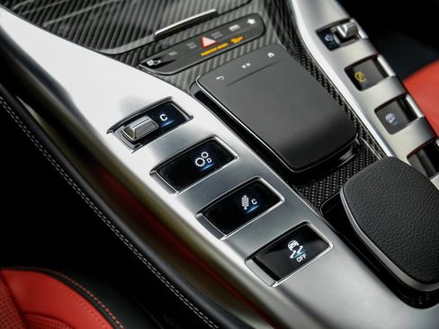 Used 2023 Mercedes-Benz AMG GT 63 image 31