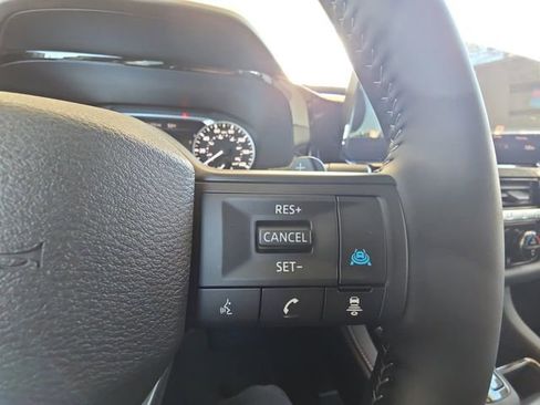 New 2026 Nissan Pathfinder SV FWD image 12