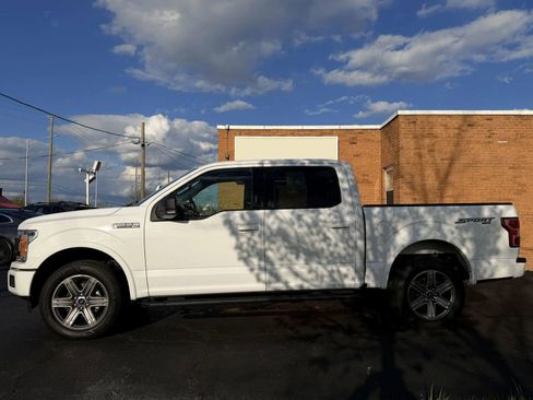 Used 2018 Ford F150 XLT w/ Equipment Group 302A Luxury AWD/4WD image 3