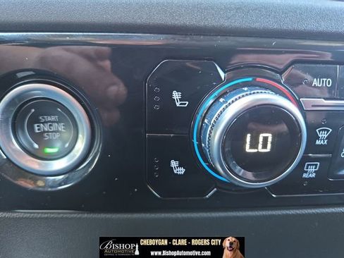 Used 2024 GMC Sierra 1500 Elevation AWD/4WD image 7