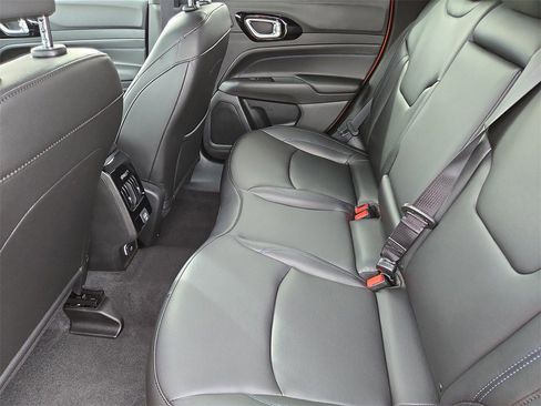 New 2026 Jeep Compass Limited image 16