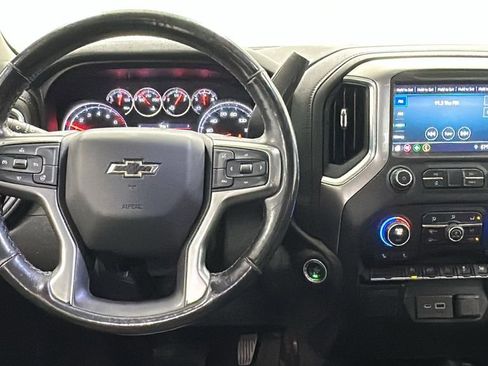 Used 2021 Chevrolet Silverado 1500 LT image 10