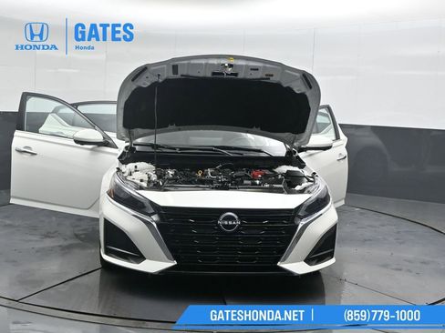 Used 2023 Nissan Altima 2.5 SL image 63