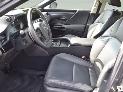 Used 2023 Lexus ES 350 w/ Premium Package FWD image 8
