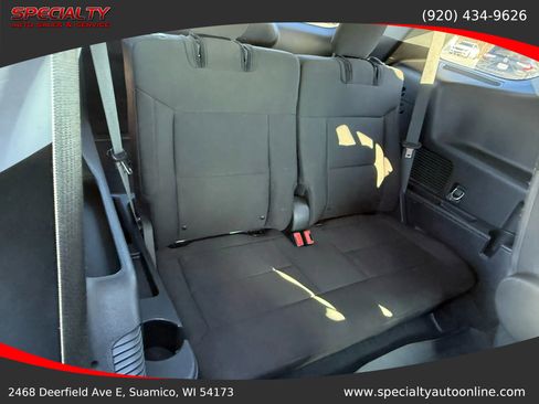 Used 2021 Ford Explorer XLT w/ Class III Trailer Tow Package image 24