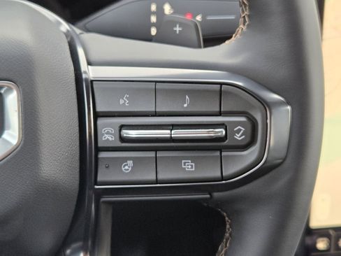 New 2026 GMC Terrain AT4 w/ Technology Package II image 21