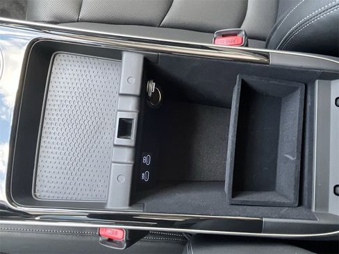 Used 2026 Genesis GV70 2.5T image 21