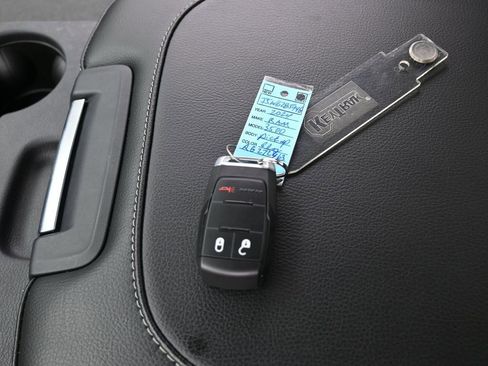 Used 2024 RAM 3500 Tradesman image 18