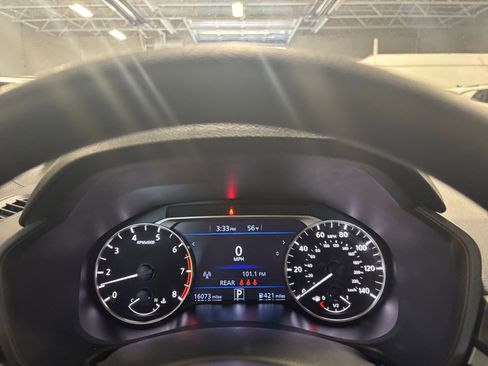 Used 2025 Nissan Altima 2.5 SV image 40