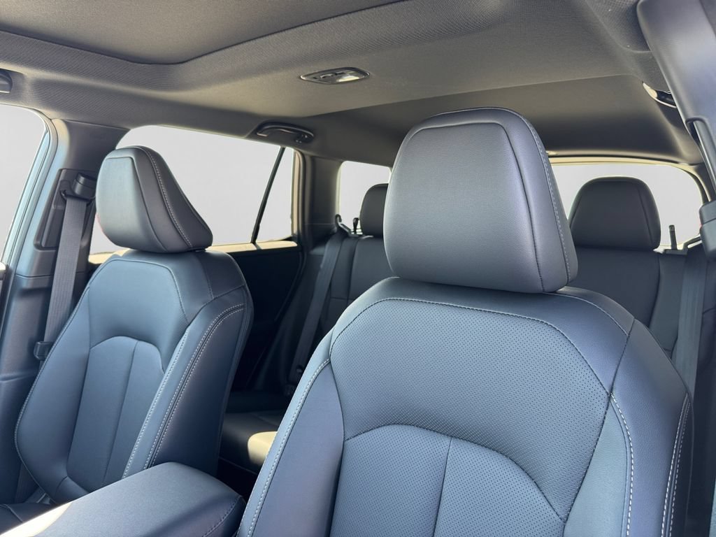 New 2026 Subaru Outback Limited AWD/4WD image 15