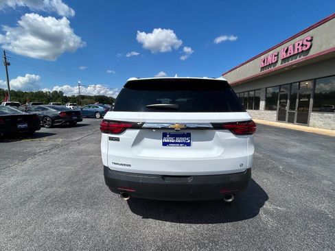 Used 2023 Chevrolet Traverse LT image 8