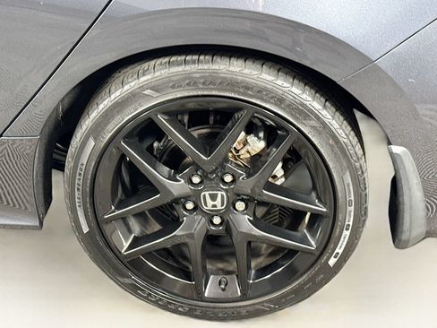 Used 2022 Honda Civic Sport image 9