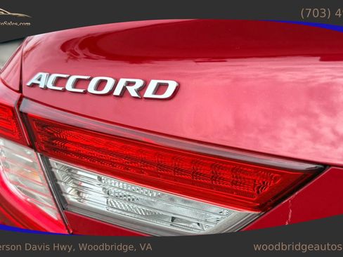 Used 2019 Honda Accord Sport image 11