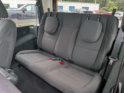 Used 2023 Jeep Wrangler Sport AWD/4WD image 13
