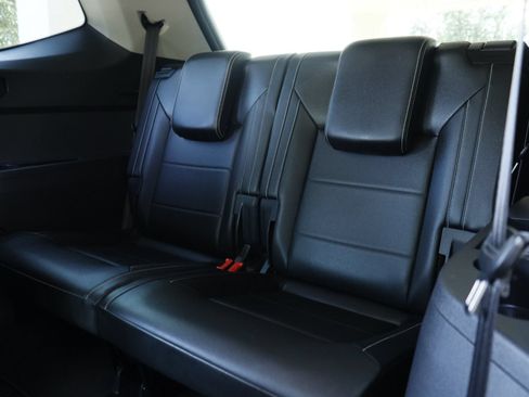 Used 2021 Volkswagen Atlas SE w/ Panoramic Sunroof Package FWD image 29
