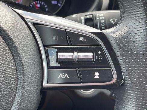 Certified 2022 Kia Forte GT-Line w/ GT-Line Premium Package FWD image 13