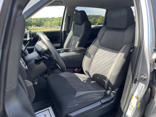 Certified 2018 Toyota Tundra SR5 AWD/4WD image 14