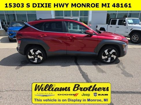 Used 2024 Hyundai Kona Limited image 4