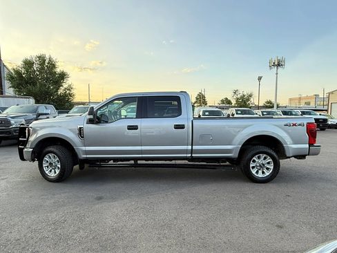 Used 2020 Ford F250 XLT AWD/4WD image 3