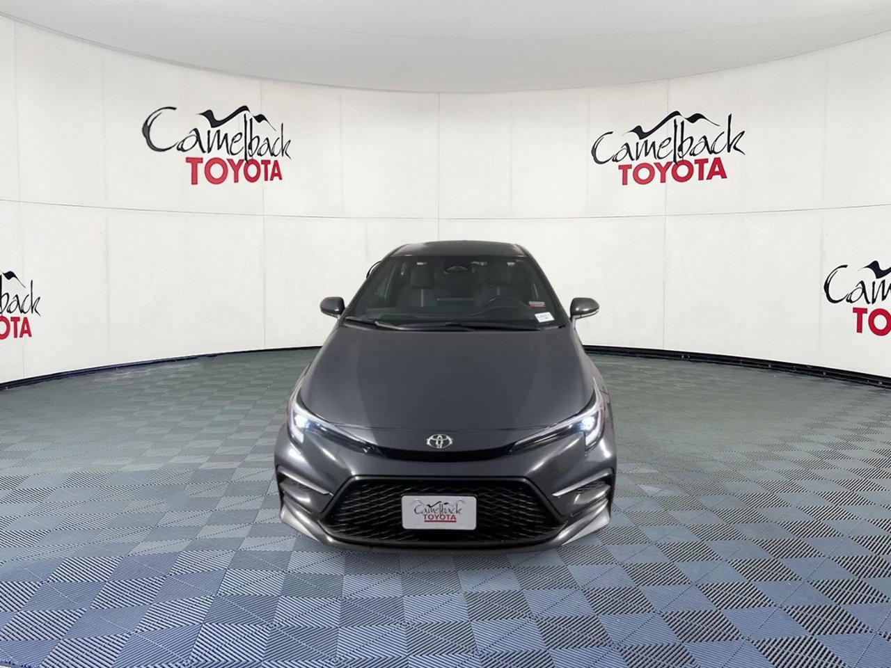 Used 2025 Toyota Corolla SE FWD image 5