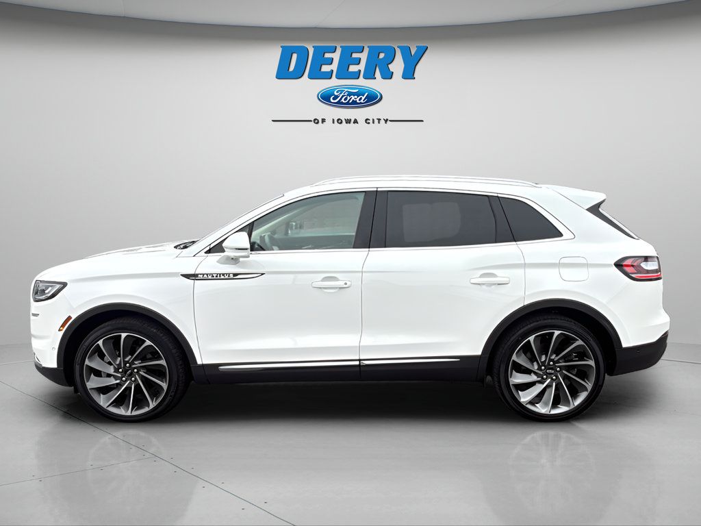 Used 2023 Lincoln Nautilus Reserve w/ Equipment Group 201A AWD/4WD image 5