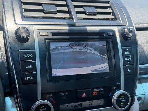Used 2014 Toyota Camry LE FWD image 26