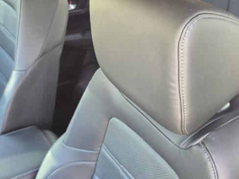 Used 2017 Honda CR-V EX-L image 11