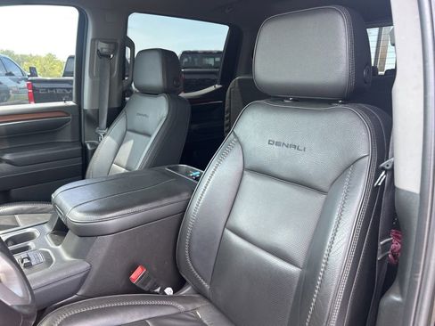 Used 2024 GMC Sierra 1500 Denali AWD/4WD image 16