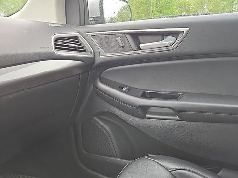 Used 2020 Ford Edge SEL w/ Convenience Package AWD/4WD image 26