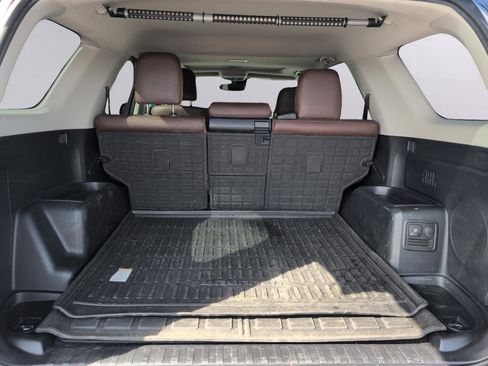 Used 2020 Toyota 4Runner Limited image 9