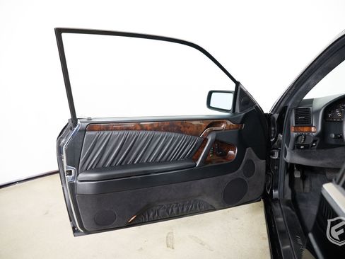 Used 1995 Mercedes-Benz S 500 Coupe image 13