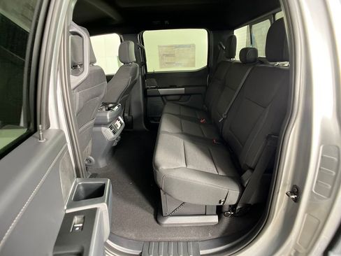 New 2025 Ford F150 XLT w/ Equipment Group 302A MID image 31