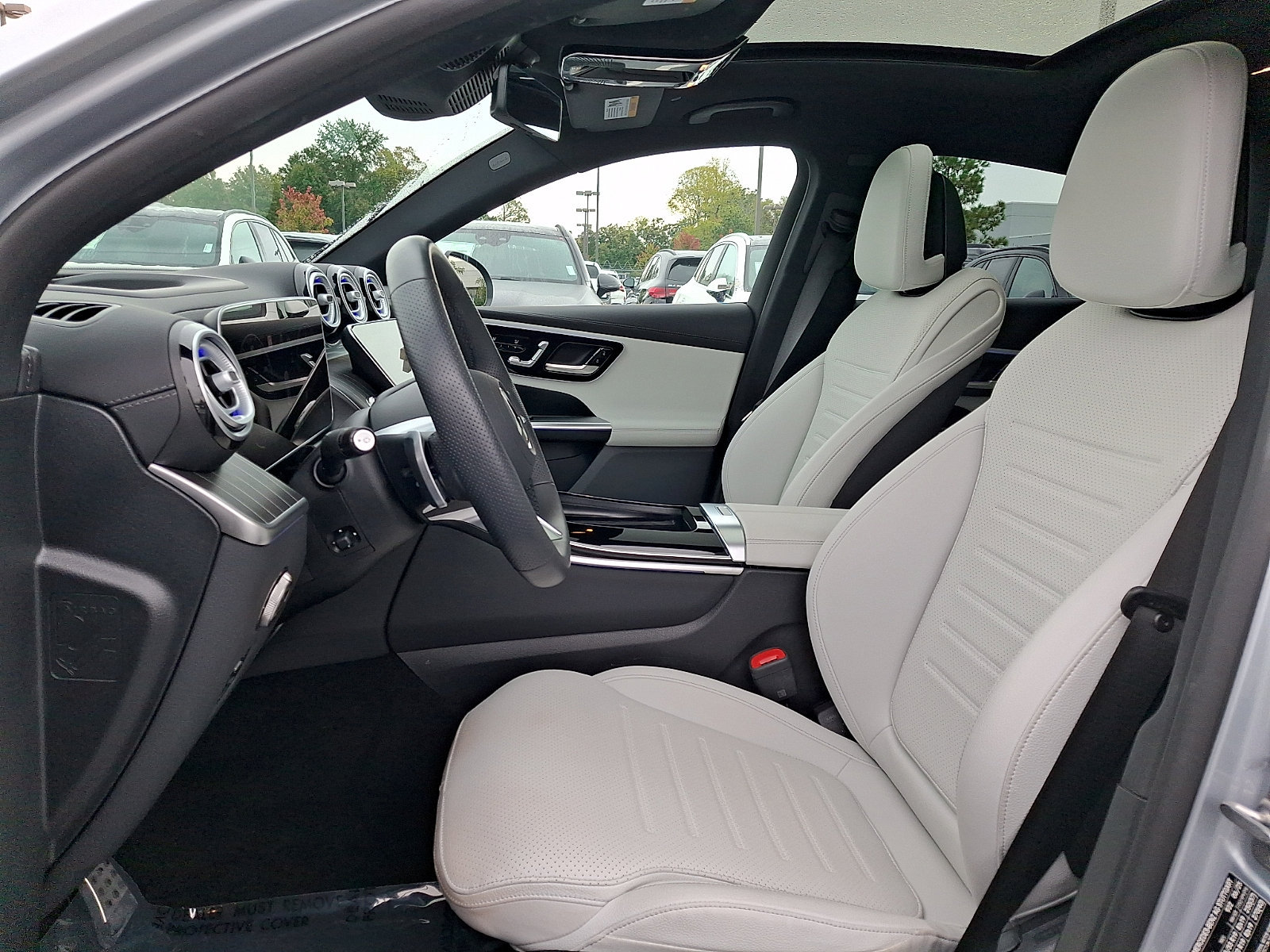 Certified 2026 Mercedes-Benz GLC 300 4MATIC image 13