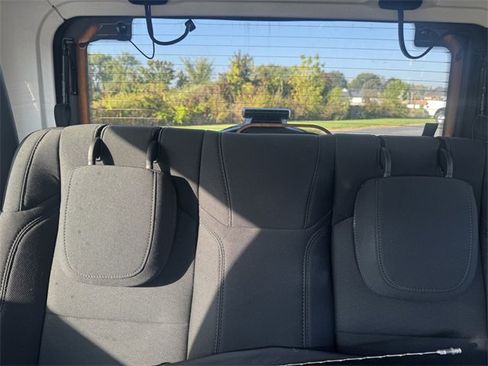 Certified 2022 Jeep Wrangler Willys image 18