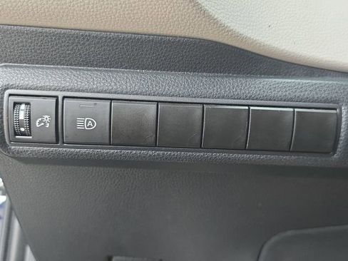 Used 2024 Toyota Corolla LE image 25