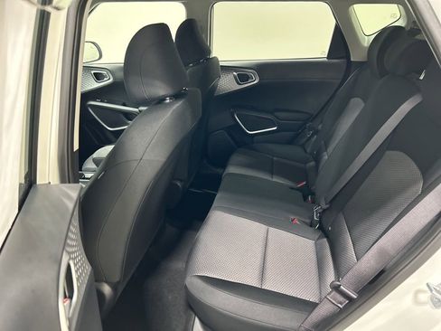 New 2025 Kia Soul LX image 23