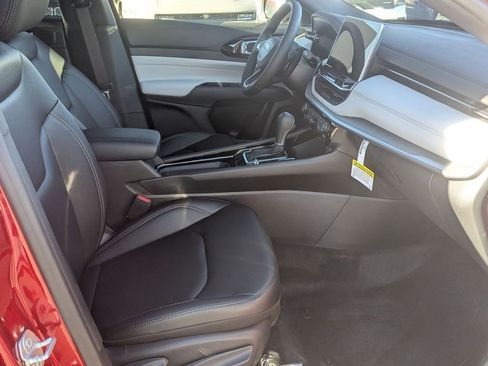 New 2026 Jeep Compass Limited w/ Sun, Sound & Navigation Group image 33