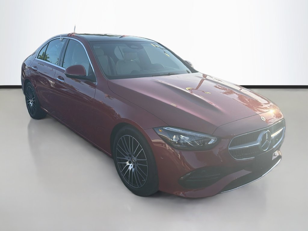 Used 2025 Mercedes-Benz C 300 4MATIC Sedan image 1