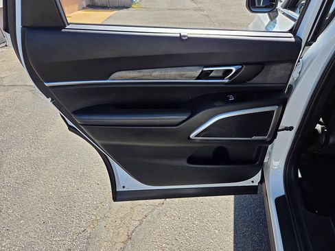 Used 2020 Kia Telluride EX FWD image 39