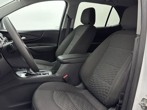 Used 2019 Chevrolet Equinox LT image 13
