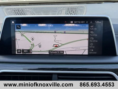 Used 2022 BMW 740i w/ Premium Package image 22