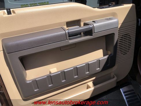 Used 2012 Ford F350 XLT w/ XLT Premium Pkg AWD/4WD image 9