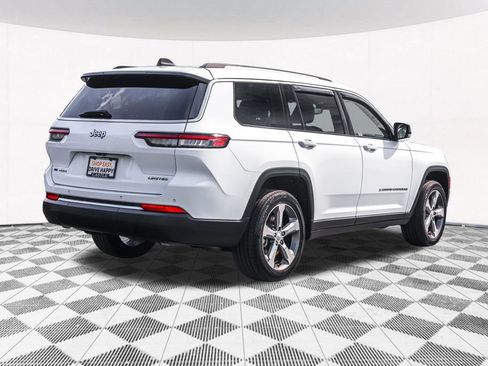 Used 2021 Jeep Grand Cherokee L Limited AWD/4WD image 14