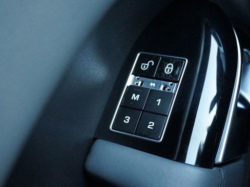 Used 2014 Land Rover Range Rover Sport Supercharged image 20