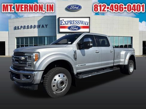 Used 2019 Ford F450 Lariat w/ Lariat Ultimate Package AWD/4WD image 1