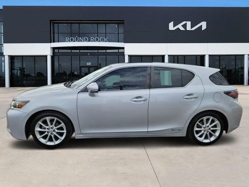 Used 2012 Lexus CT 200h Premium w/ Premium Audio Pkg FWD image 4